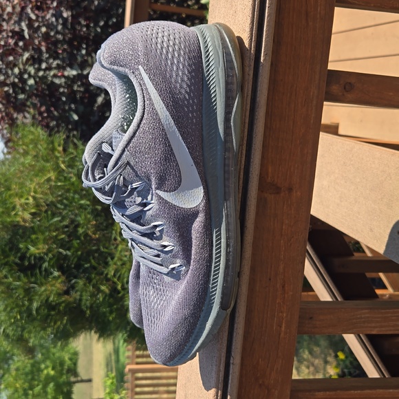 Nike Zoom All Out - Picture 1 of 10